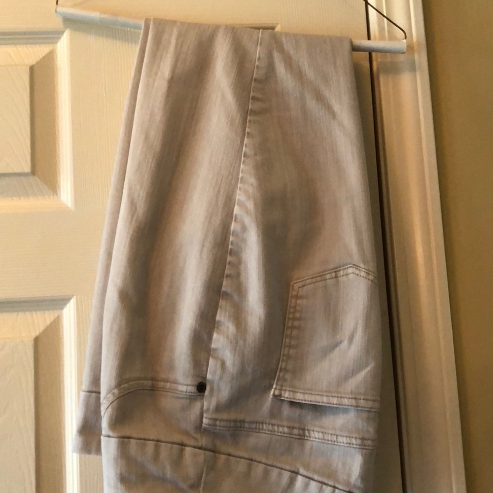 Chico’s light tan denim jeans